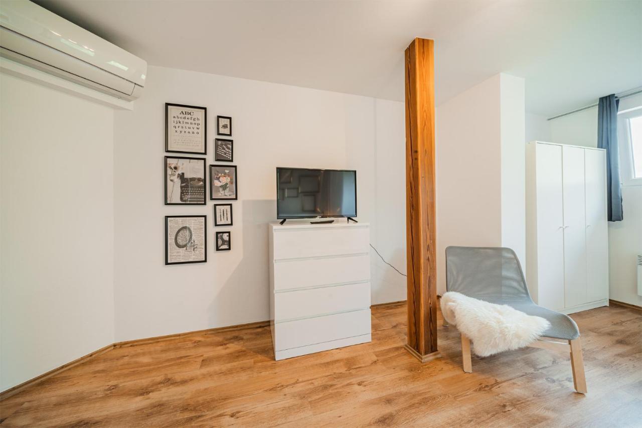 Panorama-Apartments In Unmittelbarer See-Nahe 쉬플링암씨 외부 사진